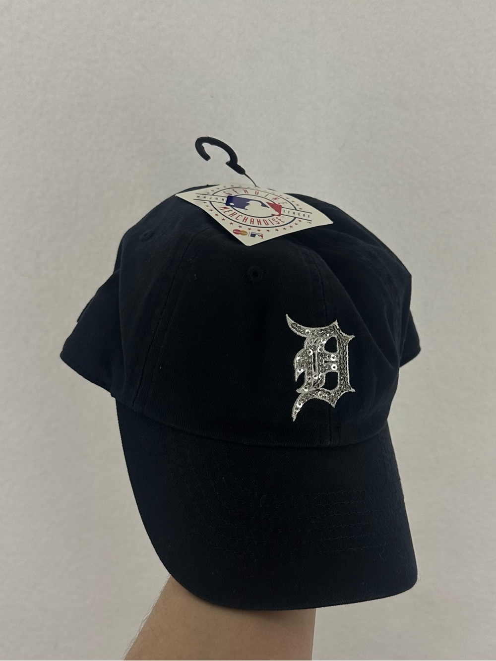 NWT Detroit Tigers MLB Sequence Baseball Hat Women Navy